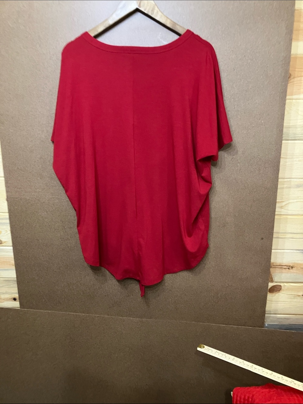 Zenana Outfitters Crimson V-Neck Button-Front Tie Hem Top - Picture 7 of 9
